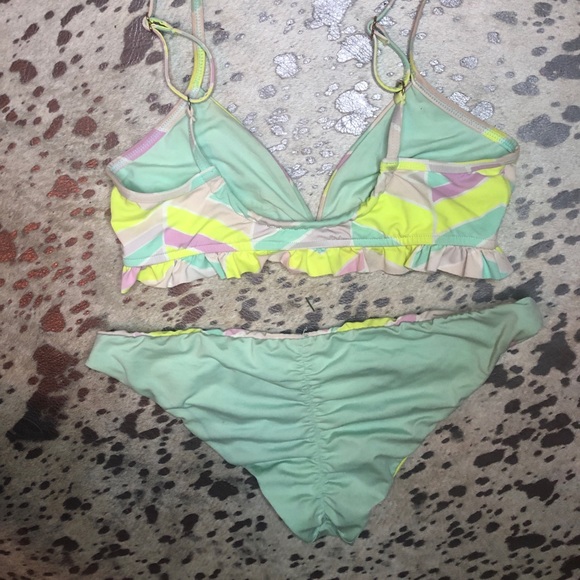 Zinke Starboard Swimsuit - Picture 11 of 12